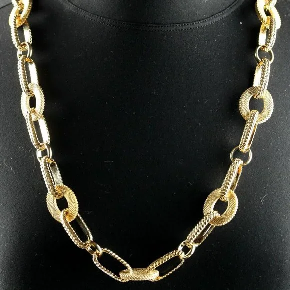 Kenneth Jay Lane Necklace KJL Heavy Textured Chain Gold Plate 33" Perfect Cond - Picture 8 of 8